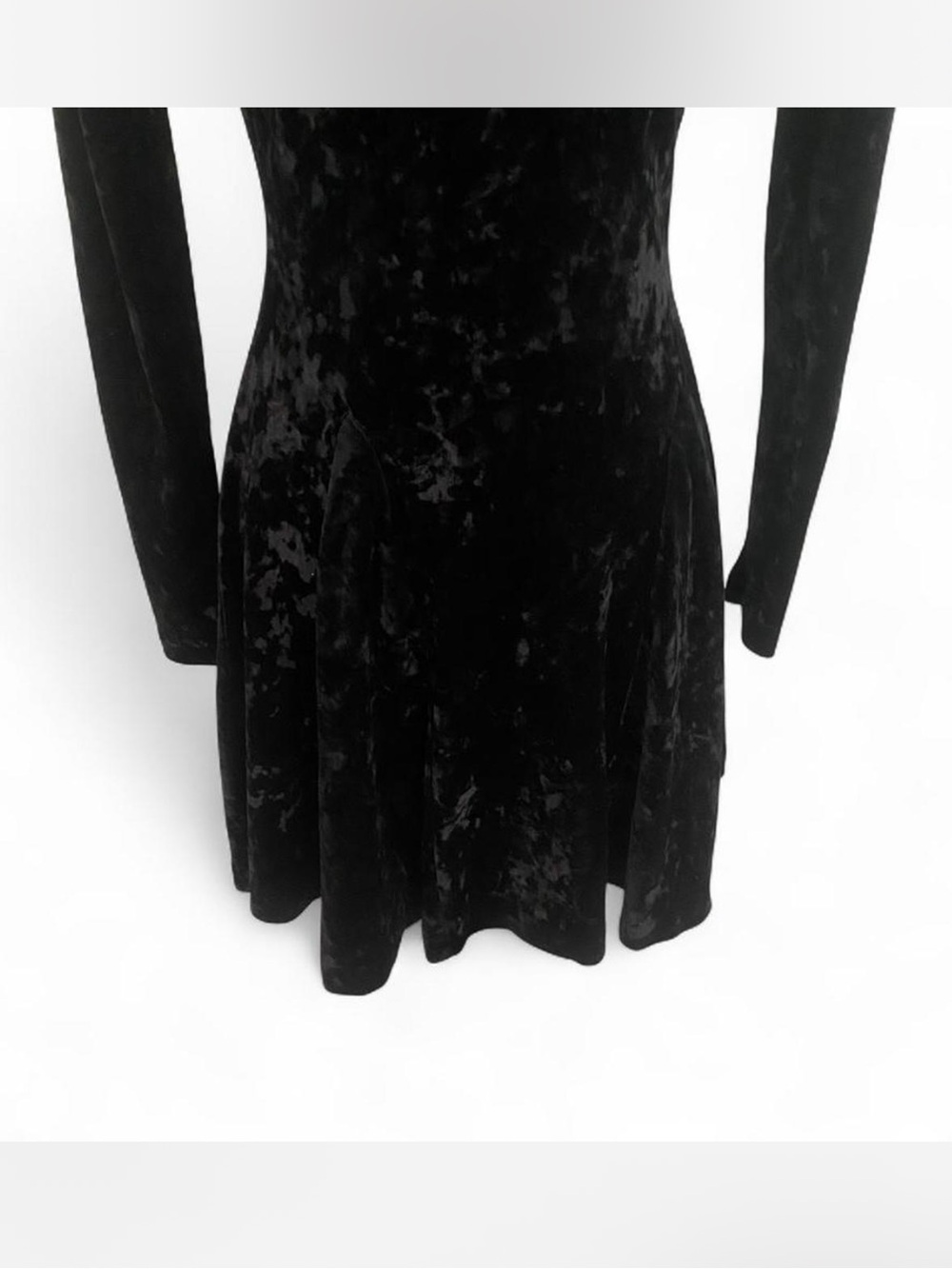 VINTAGE 90’S BETSEY JOHNSON BLACK VELVET LONG SLEEVE SCOOP NECK MINI DRESS SMALL - Picture 3 of 6